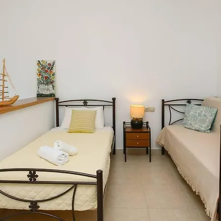 Levante Studios1 Amorgos